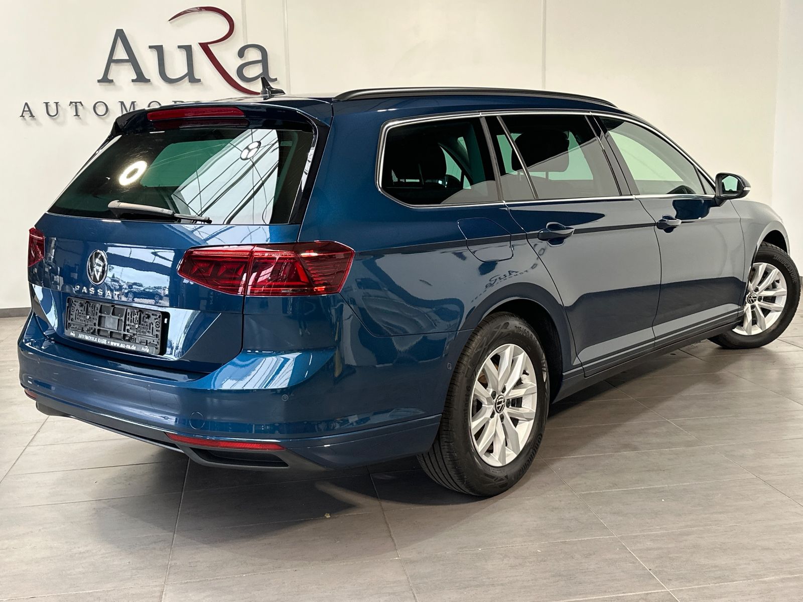 Fahrzeugabbildung Volkswagen Passat Variant 2.0 TDI Business NAV+IQ-LIGHT