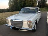 Mercedes-Benz W115, 230.4 /8, 230 Strich a... - Mercedes-Benz 230 in Köln