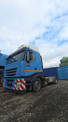 Iveco AS440S45T