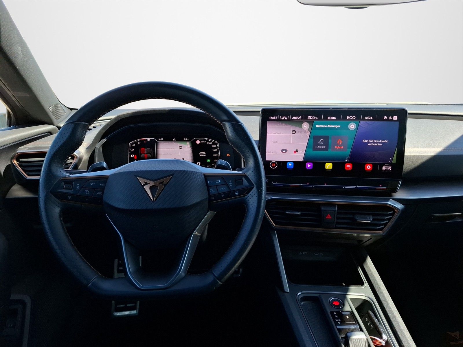CUPRA Formentor VZ 1.4 e-Hybrid DSG / LEDER / NAVI / L - Image 11