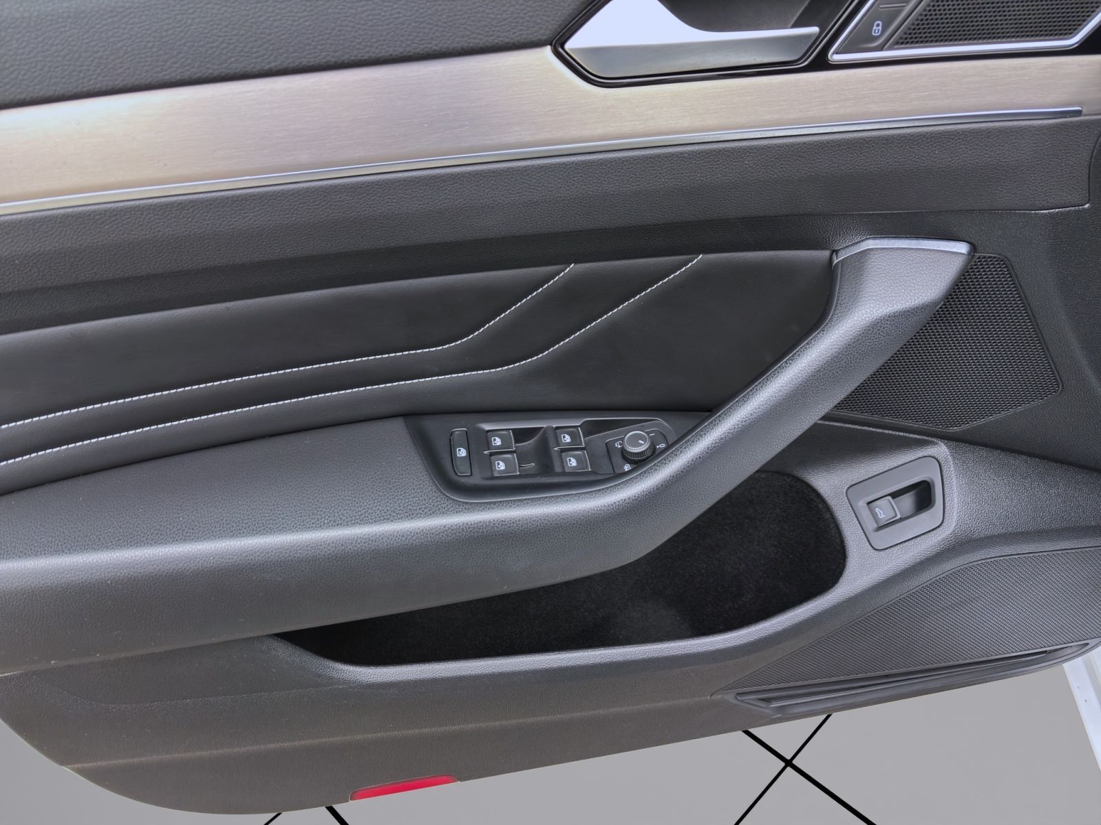 Volkswagen Passat Variant - Bild 10