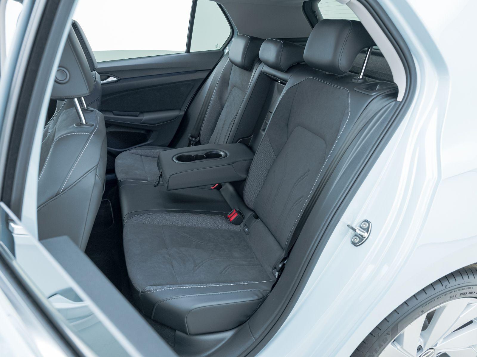 Volkswagen Golf VIII 1.5 eTSI Style DSG*IQ-LIGHT*NAV*RFK*AC, миниатюра 16