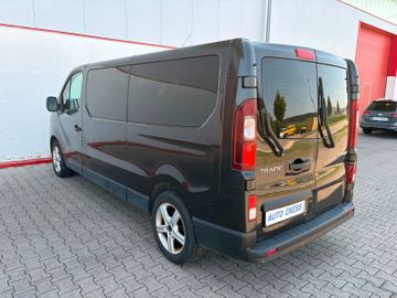 Renault Trafic - 9
