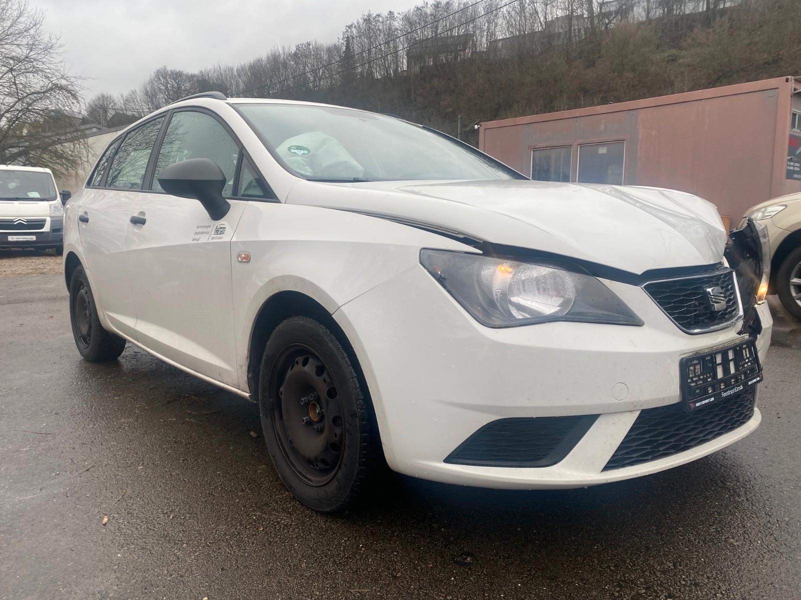 Seat Ibiza 2015 — interior