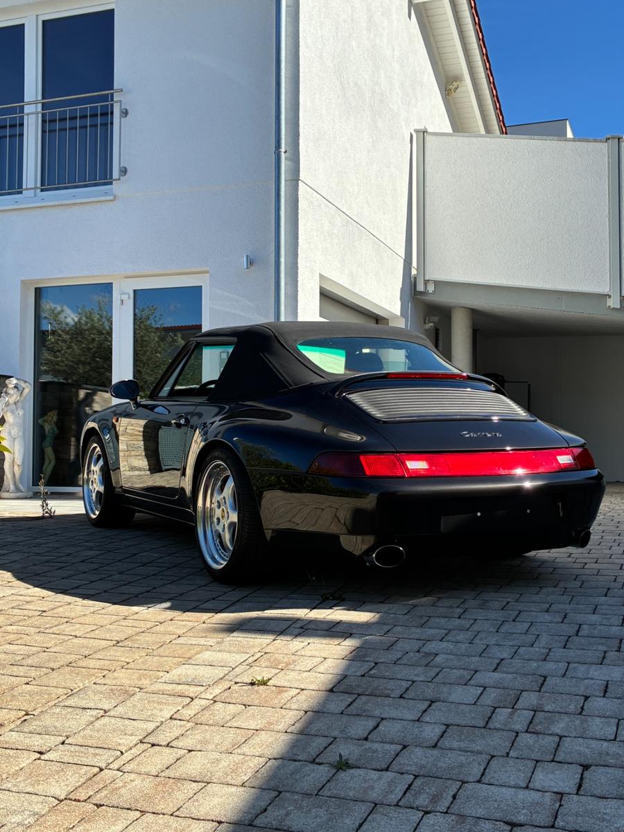 Porsche 911 993 Carrera Cabriolet 1995 Schalter 139tkm  