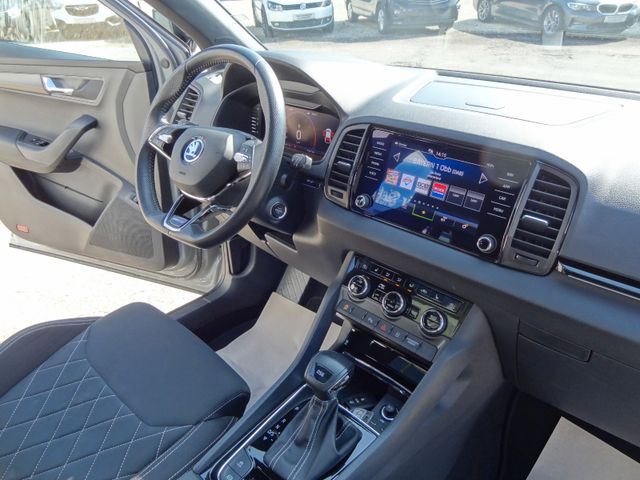 Fahrzeugabbildung Skoda Karoq Sportline/2.Hd/LED/Pano/Virtual/Navi/SitzH