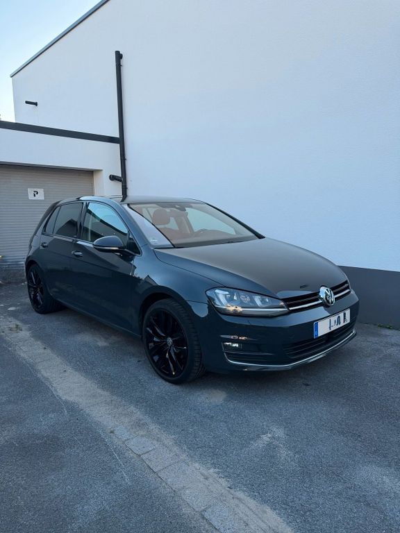 Image of Volkswagen Golf