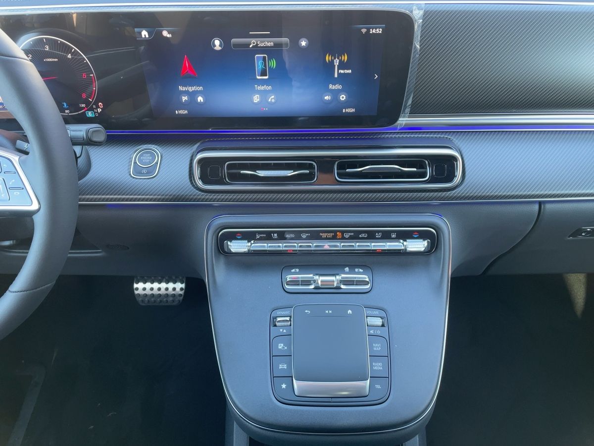 Fahrzeugabbildung Mercedes-Benz V 300 d 4M lang AMG/Night/Facelift/Pano/360°/AHK