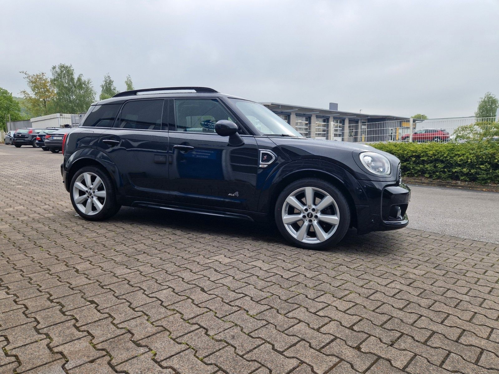 MINI Cooper S **ALL-4; PANORAMA; HUD; BLACK; KAMERA**