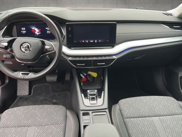 Octavia Combi 2,0 TDI DSG *LED*AHK*Navi*ACC*APP