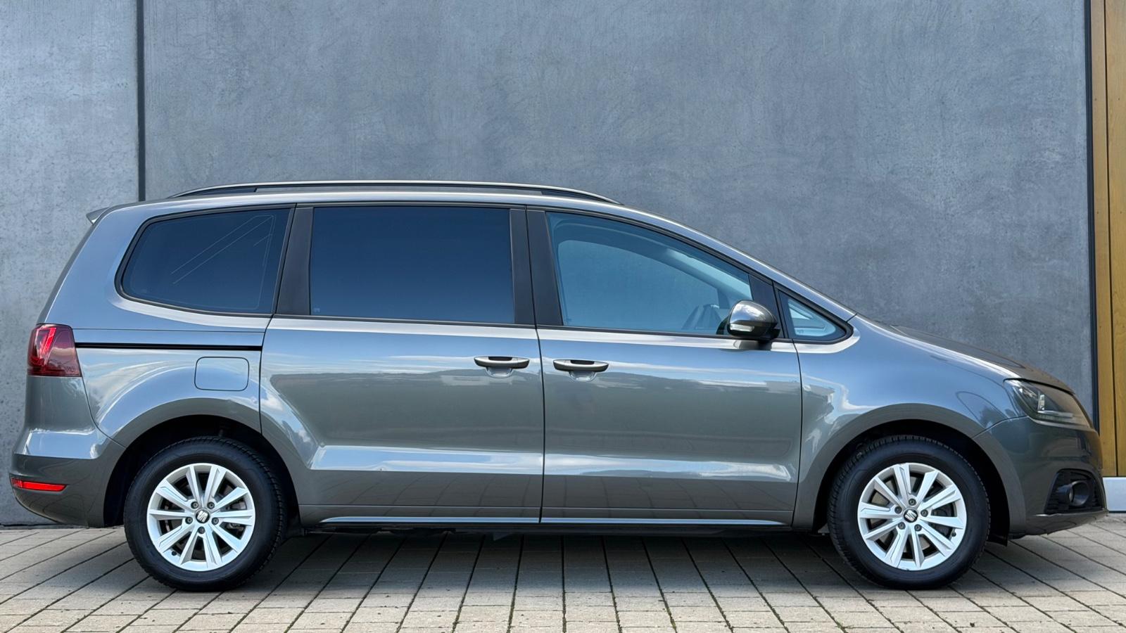 Seat Alhambra Reference |PDC|AHK|7 Sitzer|