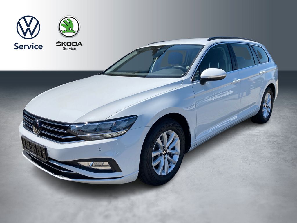 2023 Volkswagen Passat Variant