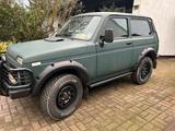 Lada LADA Niva/Allrad 4*4 Raptor Lackierung *SE... - Lada in Hamburg