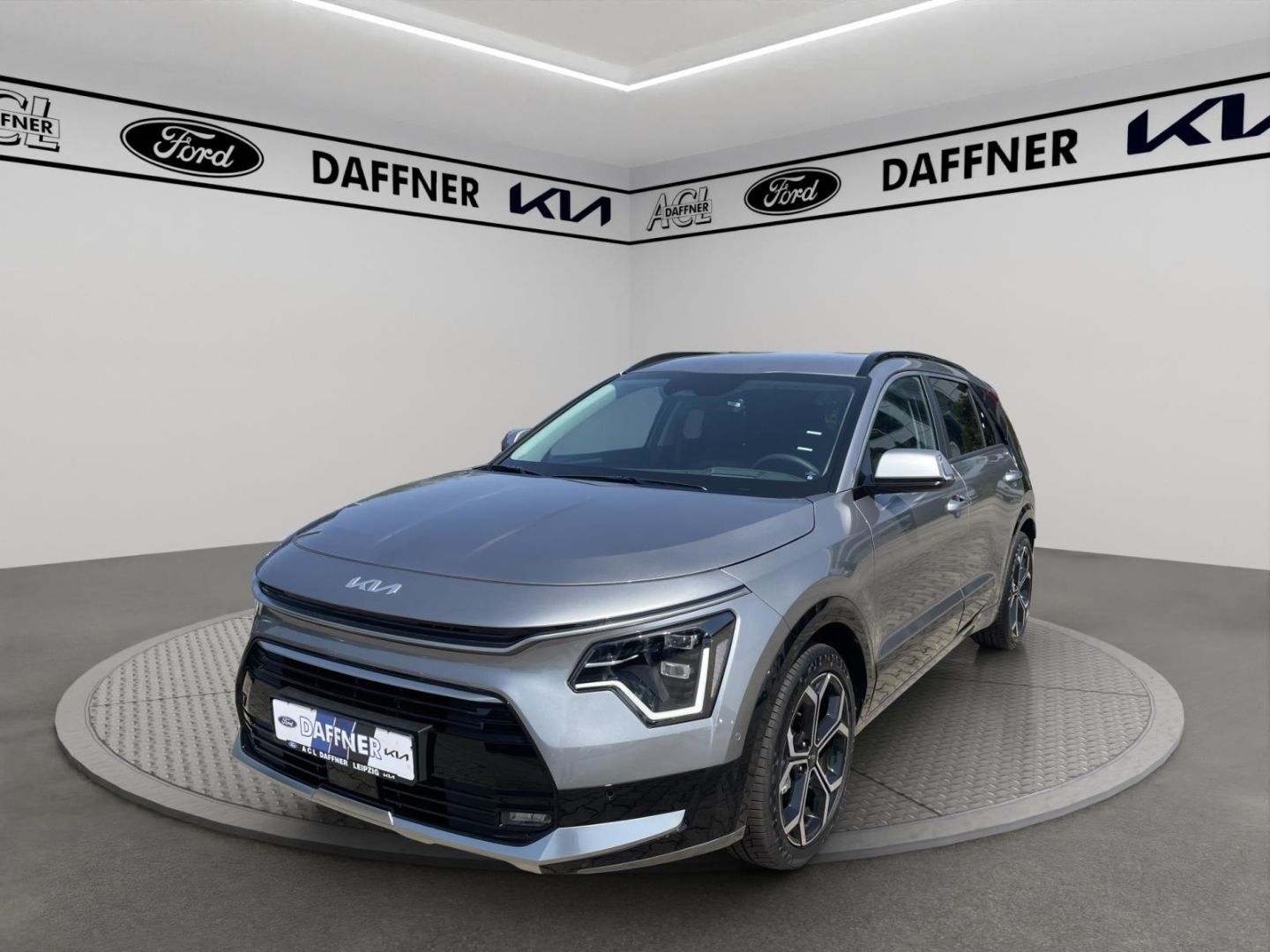 Fahrzeugabbildung Kia Niro Hybrid Spirit Sitzkühlung SpurhalteASS DAB