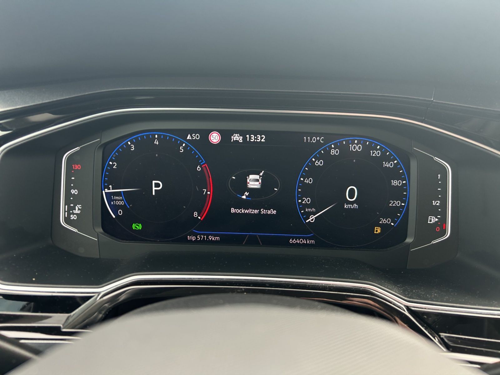 Fahrzeugabbildung Volkswagen Polo Style TSI DSG IQ.Light ACC SH PDC AppConnec