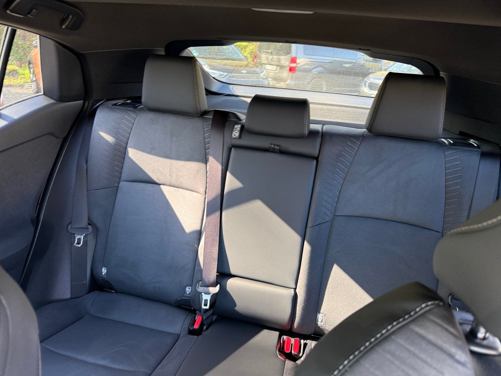Toyota C-HR - Bild 14
