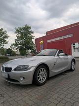 BMW z4 6 Zylinder 2.2 l/ Schalter/ top Zus... - BMW Z4 in Hannover