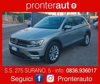 Volkswagen Tiguan - 1