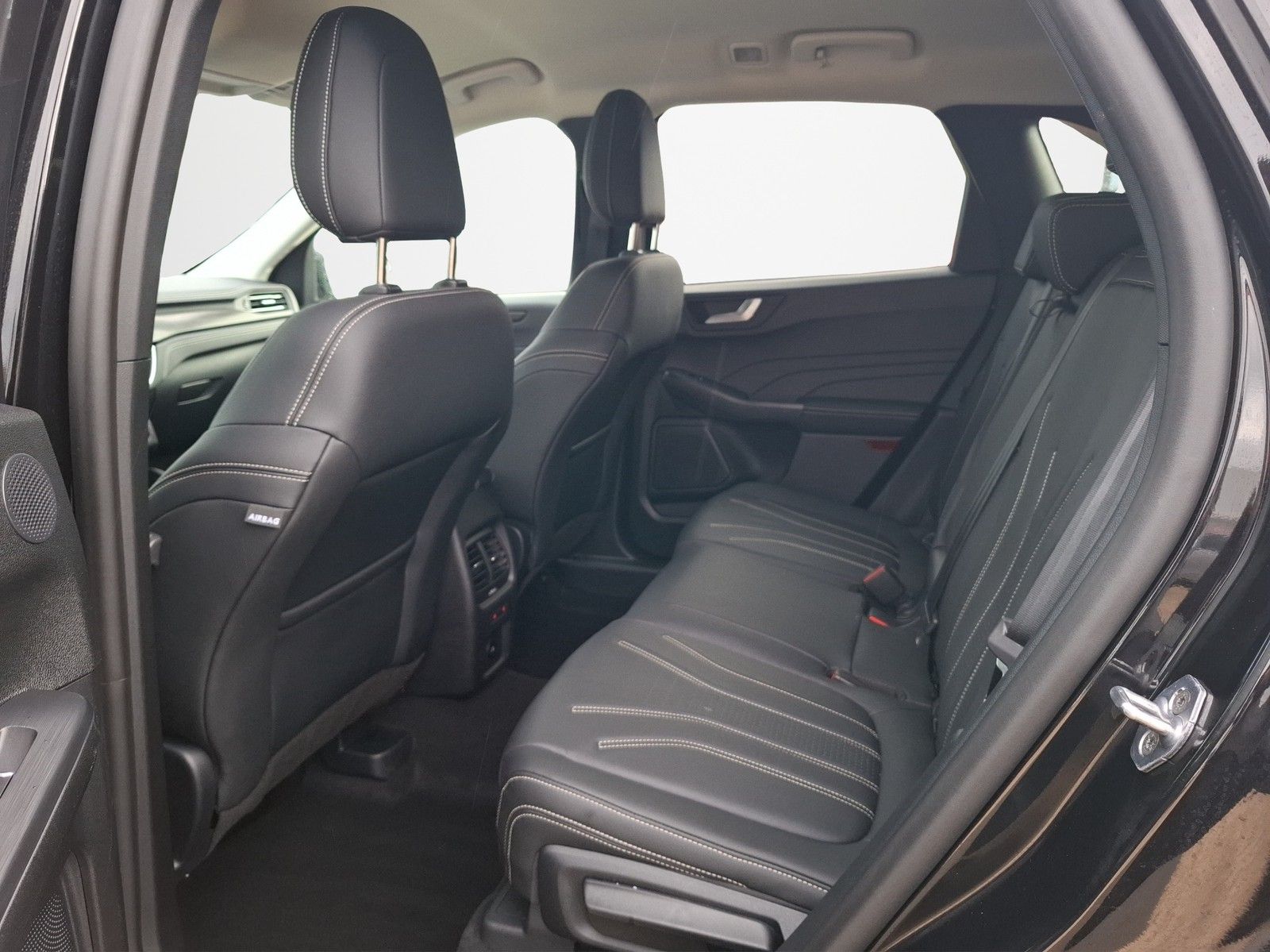 FORD Kuga 2.0 TDCi Vignale AWD / AUTOMATIK / AHK / ST - Image 15