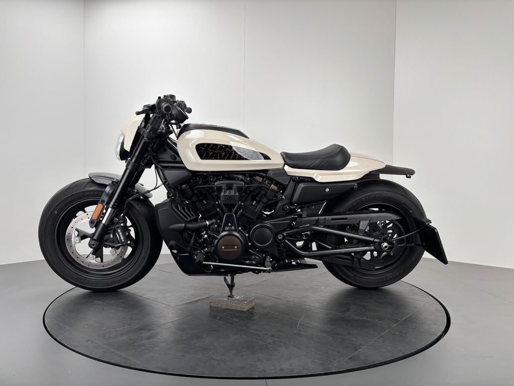Fahrzeugabbildung Harley-Davidson SPORTSTER S RH1250S *KESSTECH *NEUWERTIG