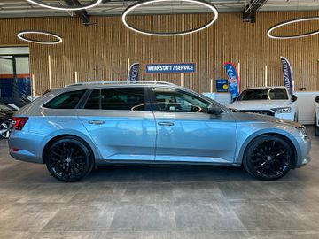 Skoda Superb Combi Style *BiXenon*Navi*AHK*
