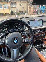 BMW X6 xDrive30d - - graue BMW X6