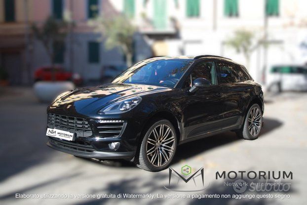 PORSCHE Macan