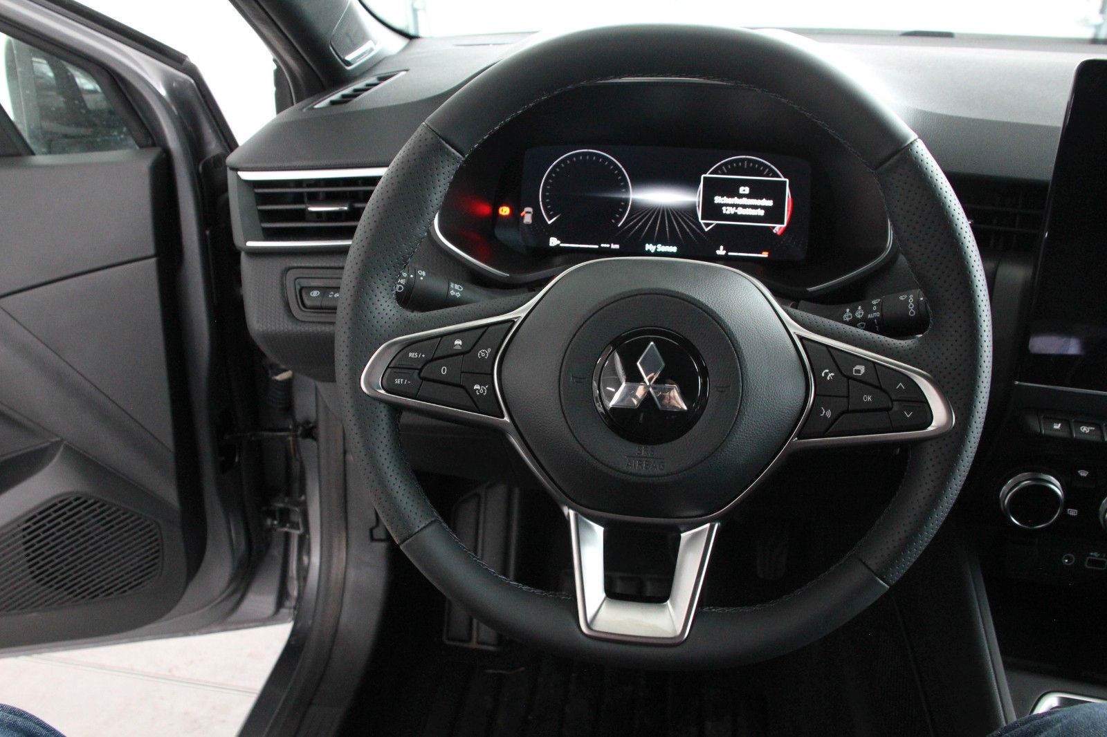 Fahrzeugabbildung Mitsubishi Colt Top LED*DAB*SHZ*BOSE*360°