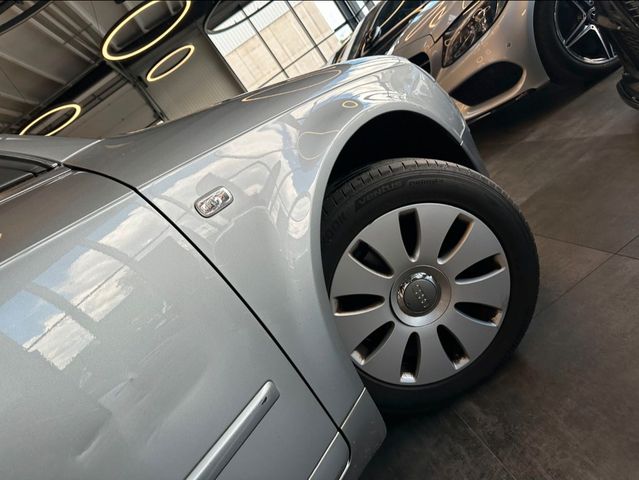 Audi A4 Lim. *TEMPOMAT*KLIMAAUTOMATIK*SitzHZ*