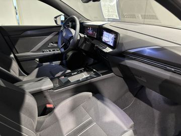 Fotografie 5 des Opel Astra Sports Tourer Electric GS