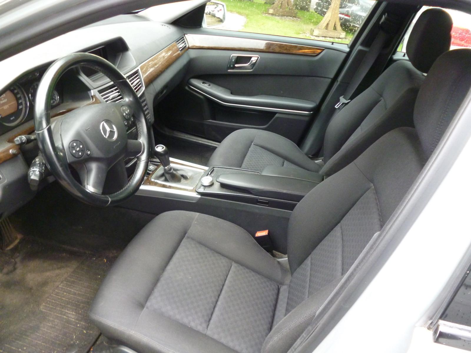 Mercedes-Benz E T-Modell E 220 CDI BlueEfficiency TÜV neu