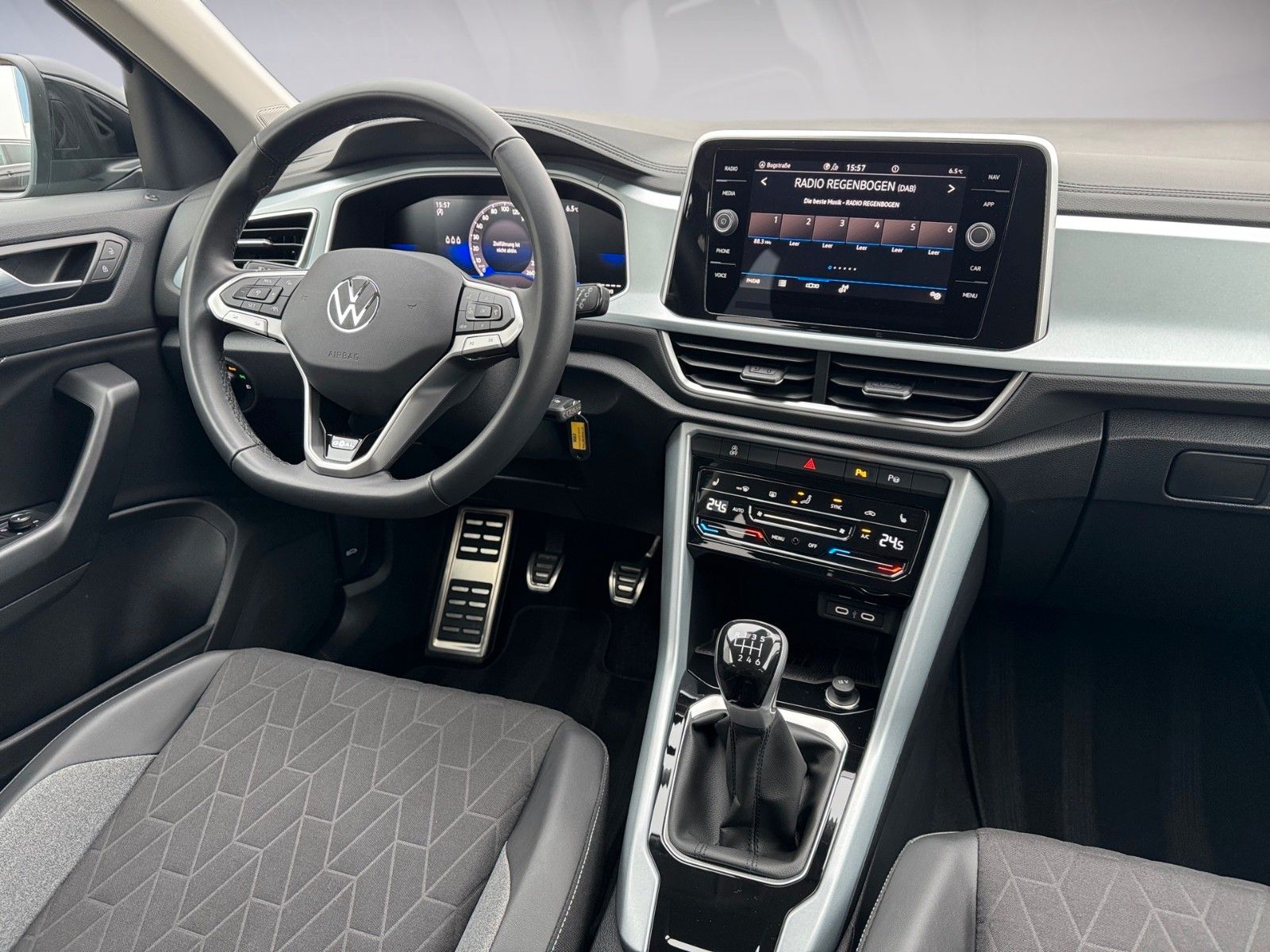 Fahrzeugabbildung Volkswagen T-Roc Life GOAL 1.0 TSI