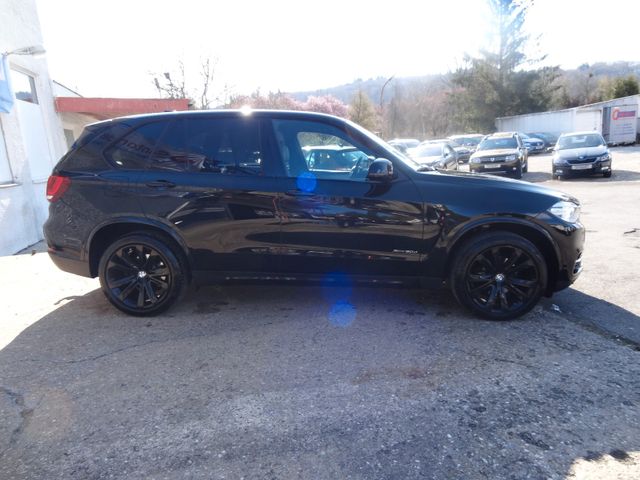 Fahrzeugabbildung BMW X5 xDrive 30d/Mega-Optik/HUD/AHK/2.Hd/20-Zoll/