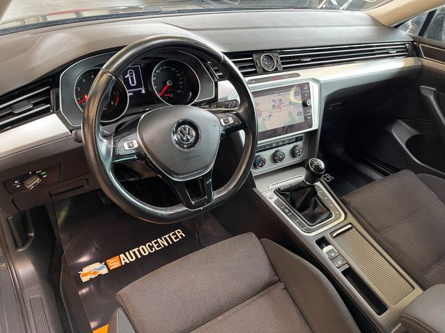 Volkswagen Passat Variant  *1.HAND*NAVI*APS*AHK*LED*SMARTL*