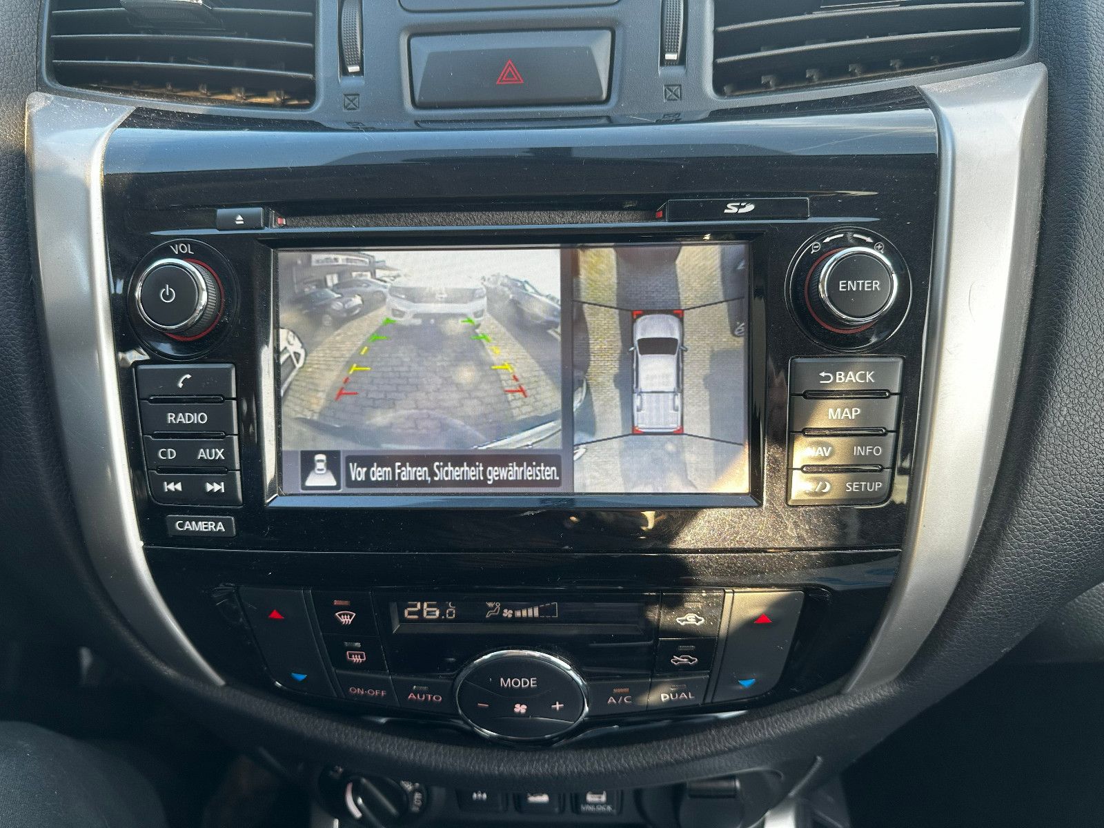 Fahrzeugabbildung Nissan Navara NP300 N-Connecta Double Cab 4x4