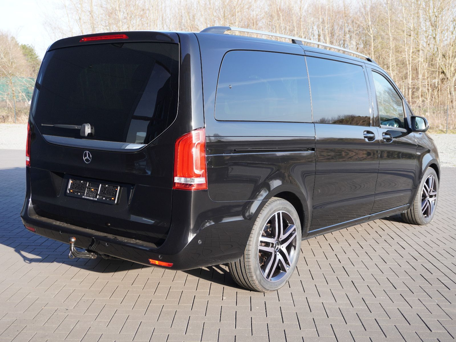 Fahrzeugabbildung Mercedes-Benz V 250 d EXCLUSIVE EDITION