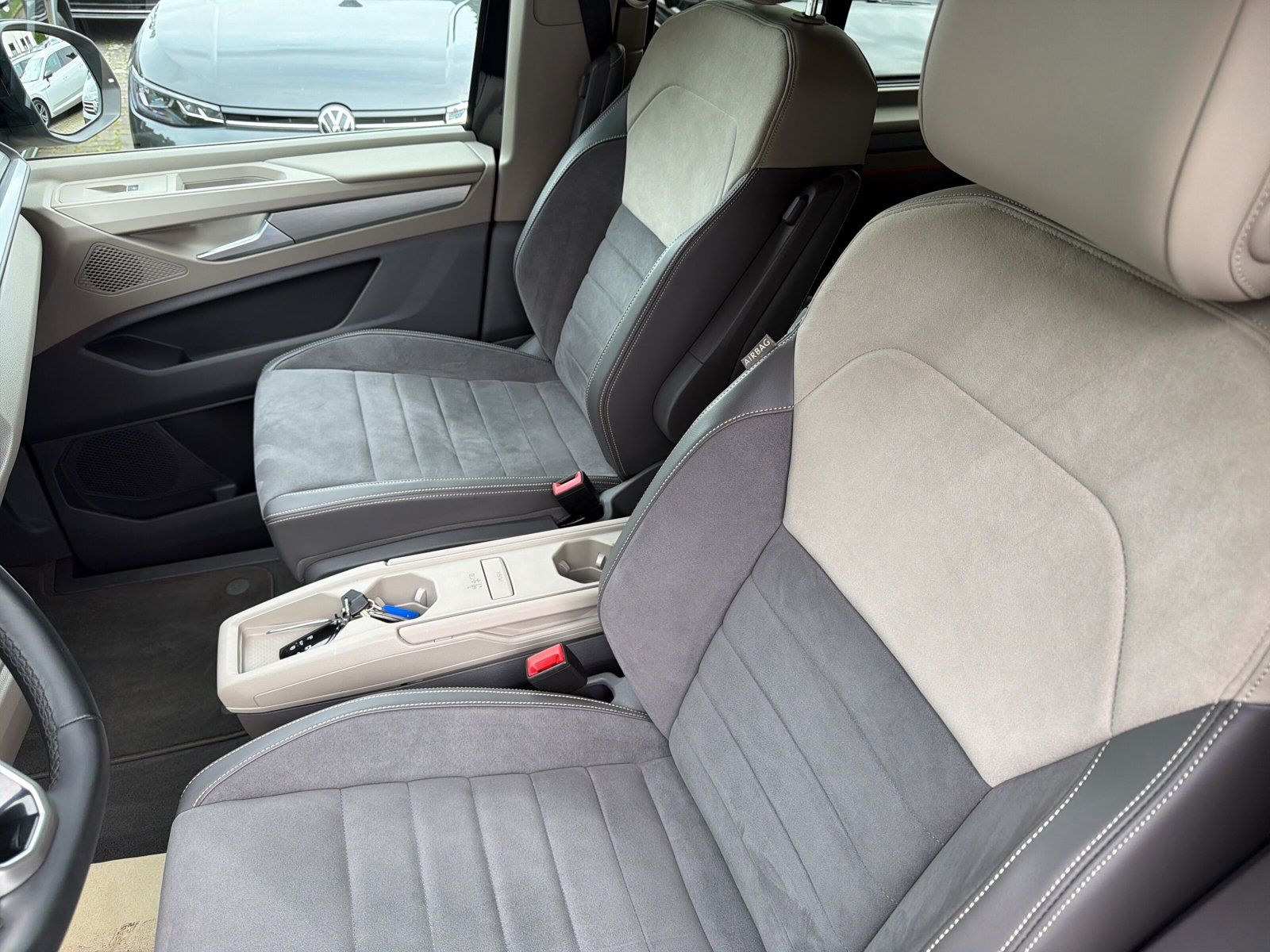 T7 Multivan Life L.TDi DSG 7S Navi Stand AZV