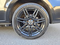 MERCEDES-BENZ V 300d AMG EDITION 4MATIC lang Mwst. Night Paket