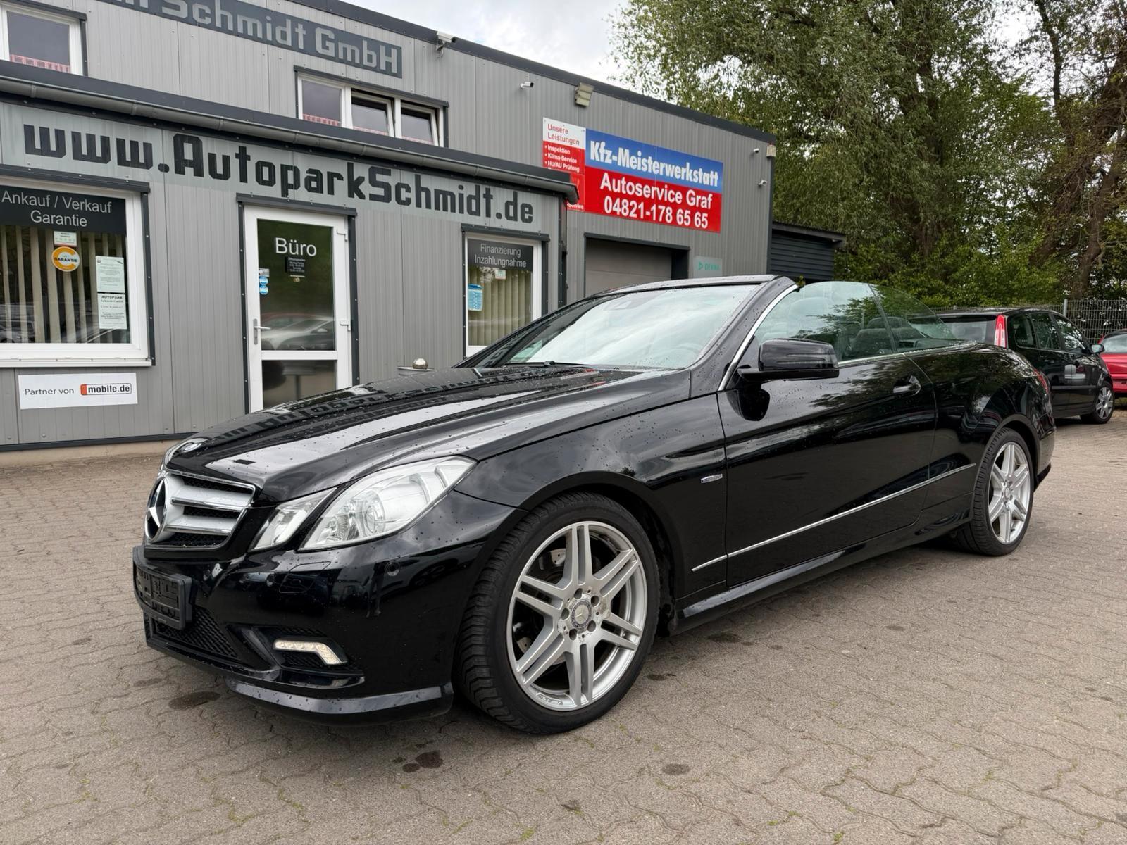Mercedes-Benz E 250 Cabrio AMG°AUTOM°SZHG°AIRSCARF°TEMP°LEDER!