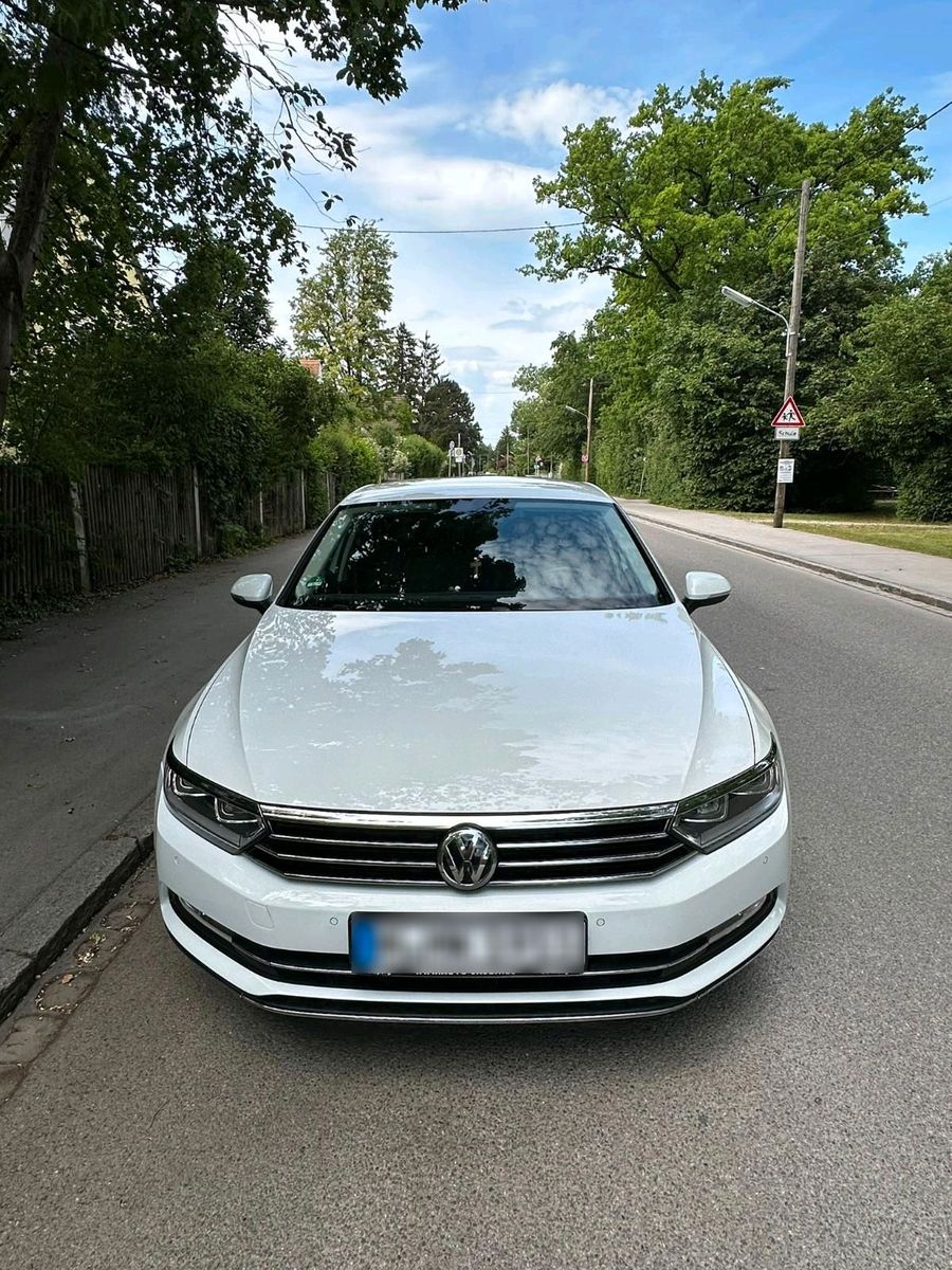 VW Volkswagen Passat B8 2.0TDI Highline Alcan...