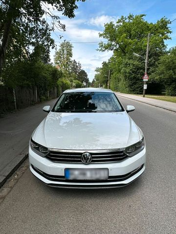 VW Volkswagen Passat B8 2.0TDI Highline Alcan...