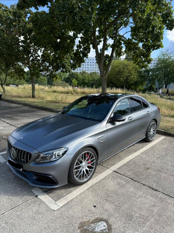 Image of Mercedes-Benz C 63 AMG