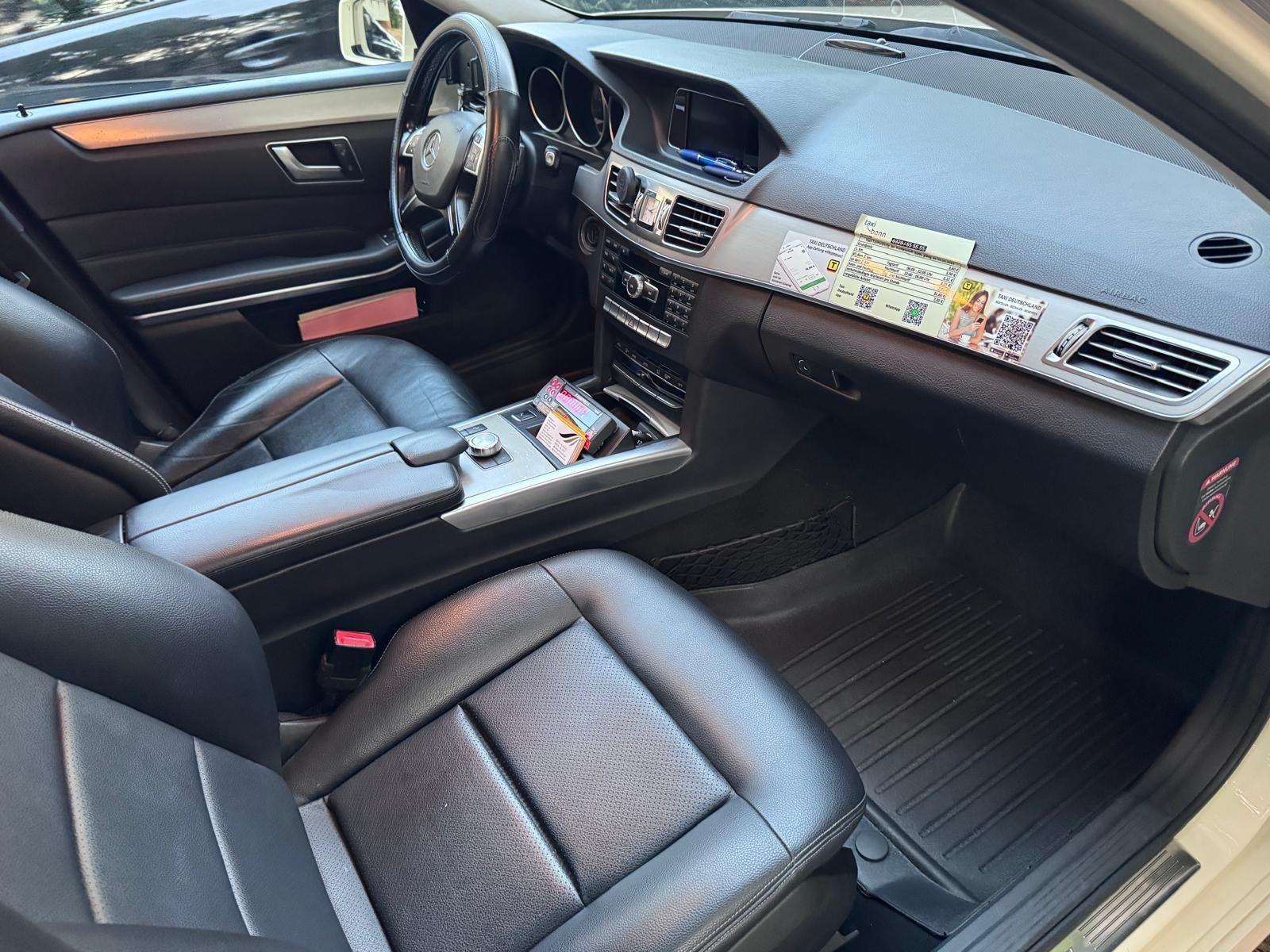 Mercedes-Benz E200 2015 — photo 12