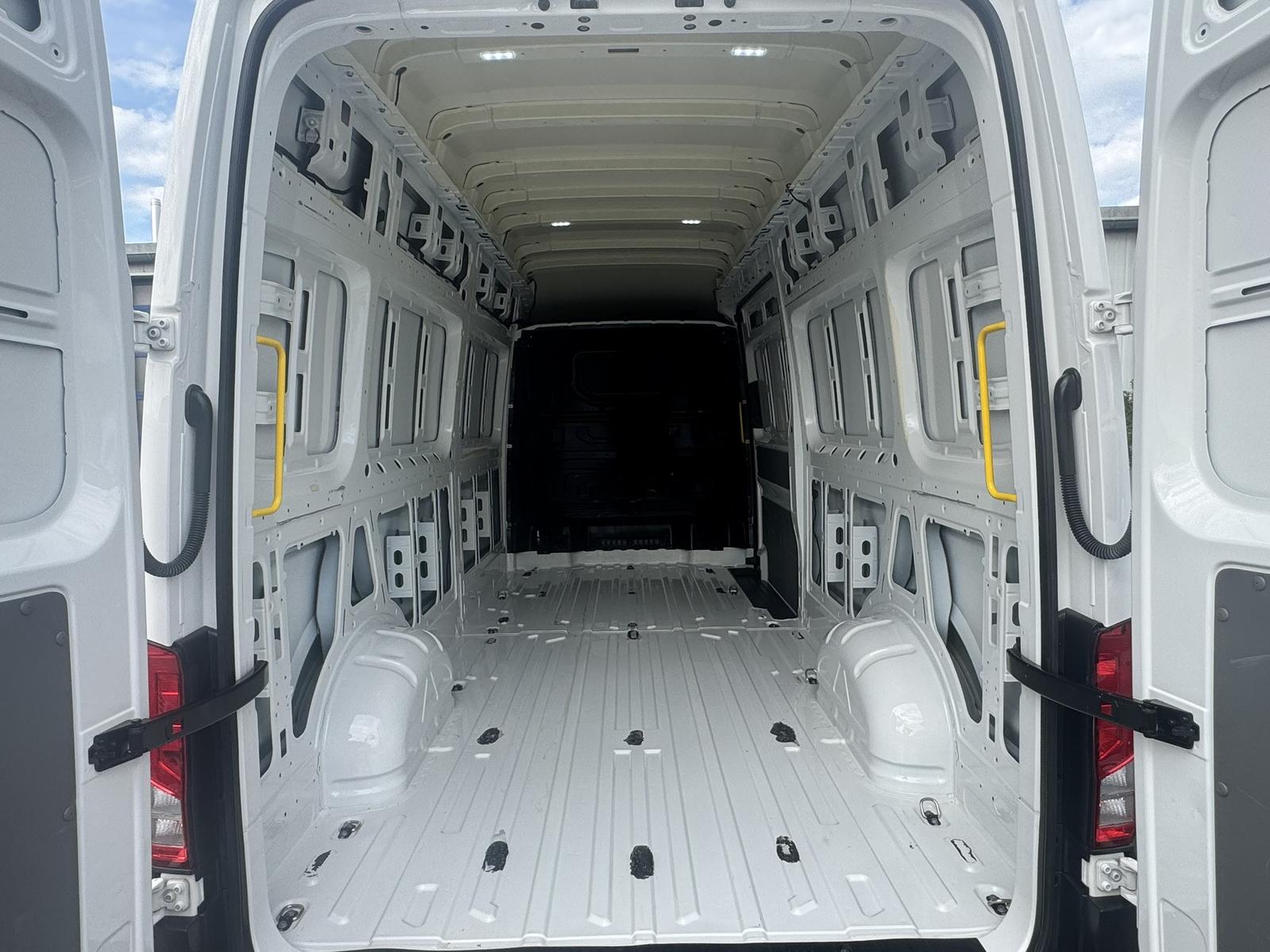 Volkswagen Crafter Kasten 35 LR Maxi Superhochd L3H3 Kamera, миниатюра 14