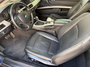 BMW 325 - 12