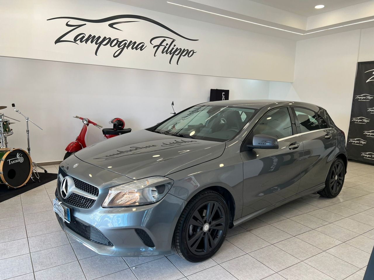 MERCEDES-BENZ Mercedes-benz A 180 d Automatic Premium 2016