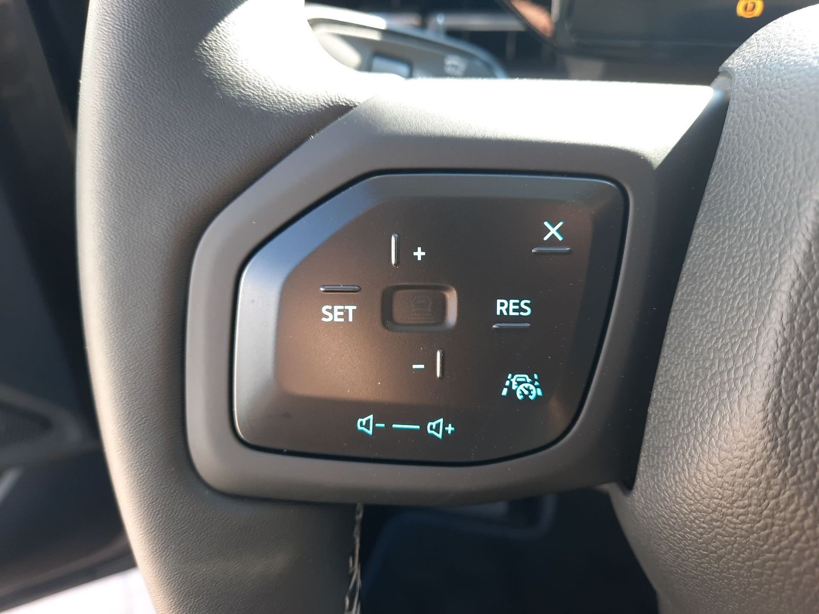 Ford Explorer - Bild 15