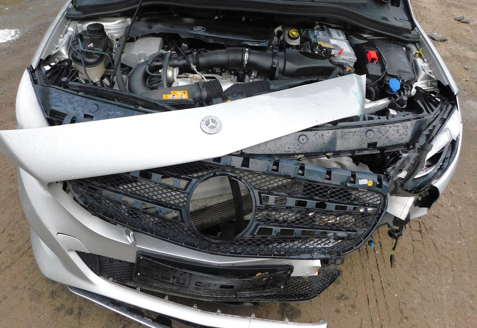 Mercedes-Benz B 220 B -Klasse B 220 4Matic Edition B