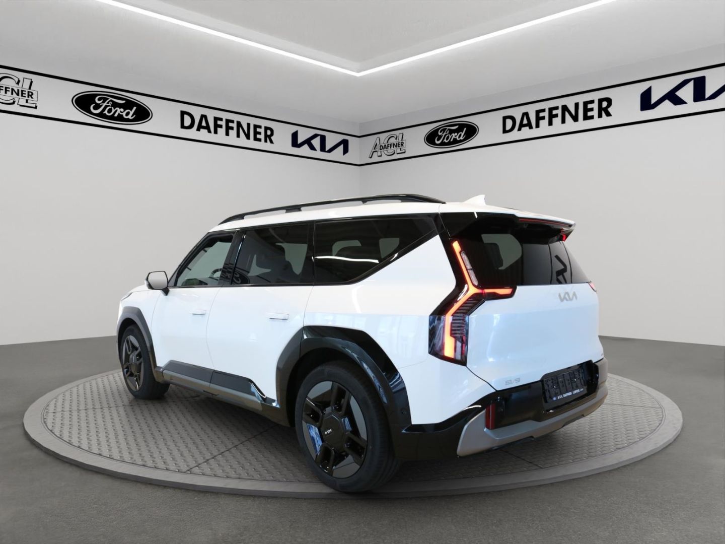 Fahrzeugabbildung Kia EV9 GT-Line AWD Kamera 6-Sitze Panoramadach LED