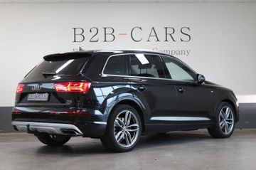 Audi Q7 - 4